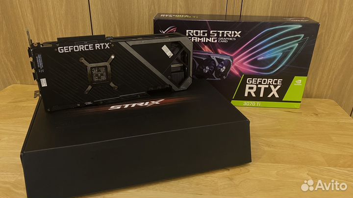 Видеокарта Asus ROG Strix GeForce RTX 3070 Ti 8Gb