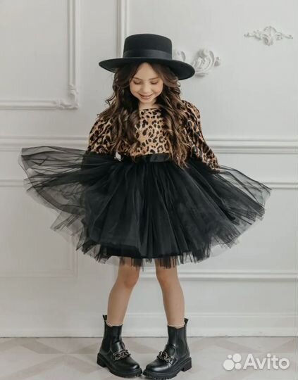 Платье на девочку