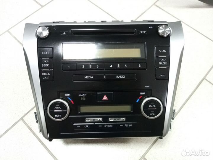 Магнитола штатная Toyota Camry 50