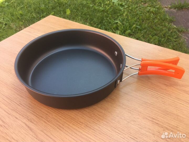 Набор посуды для пикника и туризма