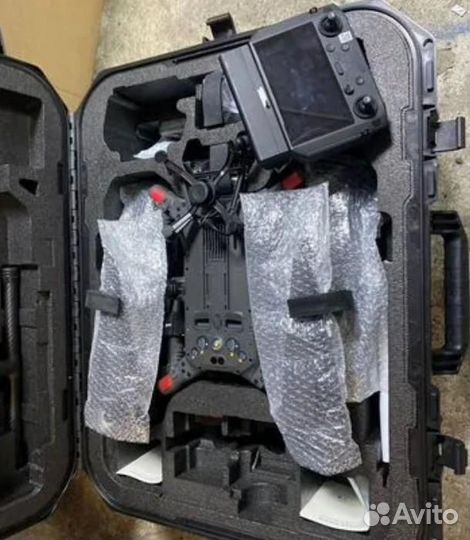 Квадрокоптер Matrice 300 rtk DJI Дрон