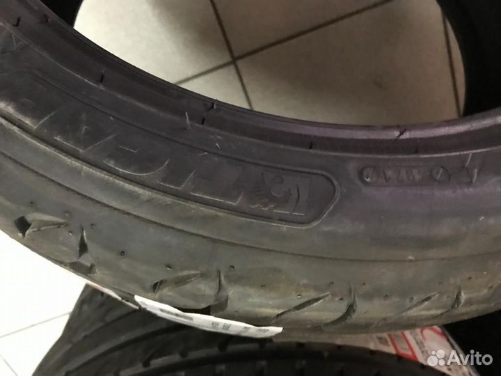 Tigar UHP Ultra High Performance 245/40 R17 95W