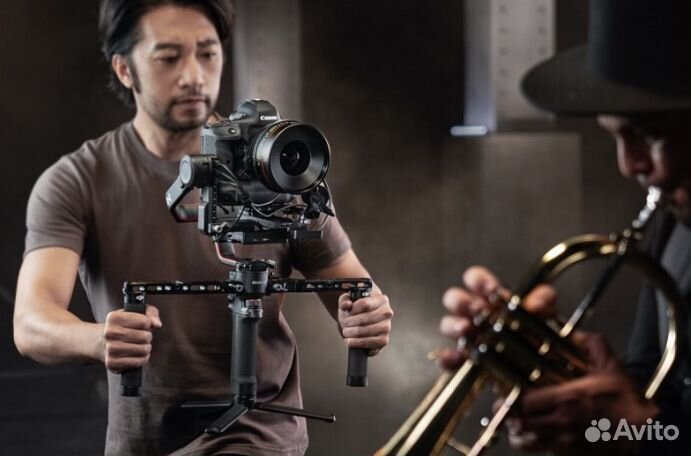 Стабилизатор DJI RS 2 Pro Combo