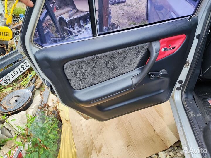 Дверные карты газ 31105