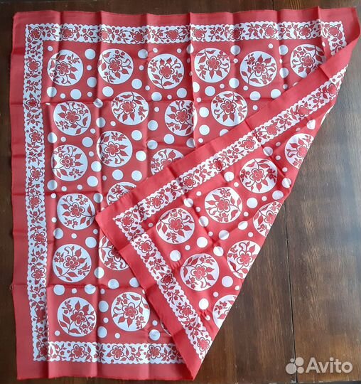 Платок 65см*65см винтаж иск шёлк бу