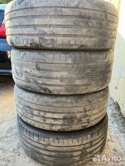 Kumho Ecsta PS71 225/45 R4 19B