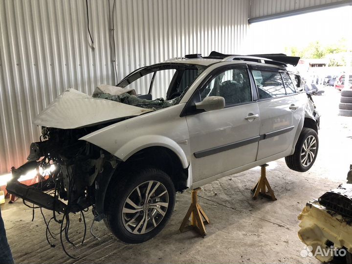 Рено Меган 2 универсал в разборе