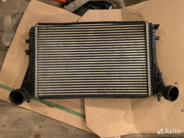 Интеркулер 1K0145803S