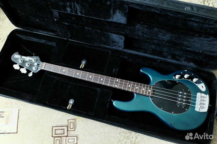 Music man SUB bass USA