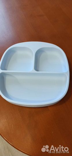 Тарелка силиконовая +нагрудник