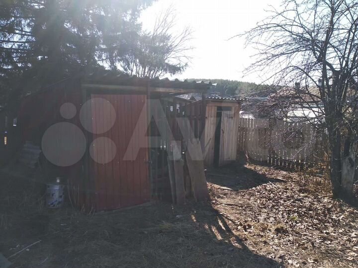 Дом 42 м² на участке 5 сот.