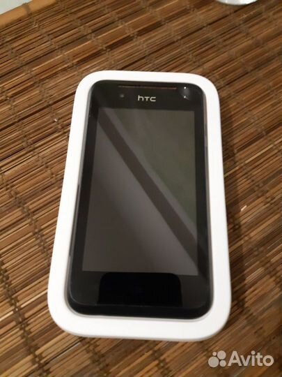 HTC Desire 210, 4 ГБ