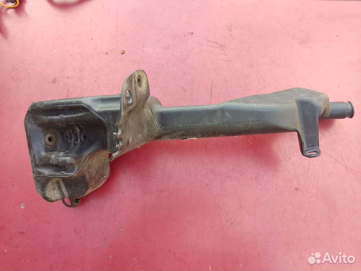 Бачок стеклоомывателя Opel Zafira B 13145448