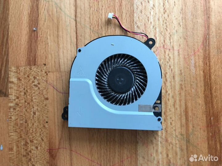 Кулер для ноутбука asus
