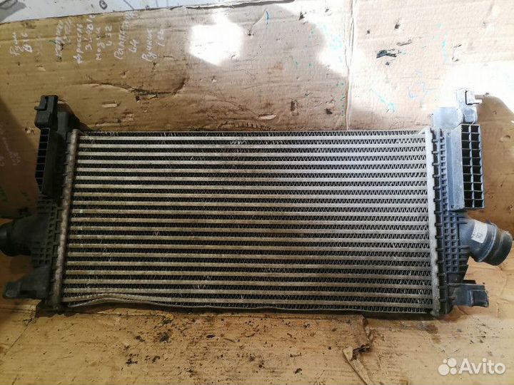 Интеркуллер Opel Astra J