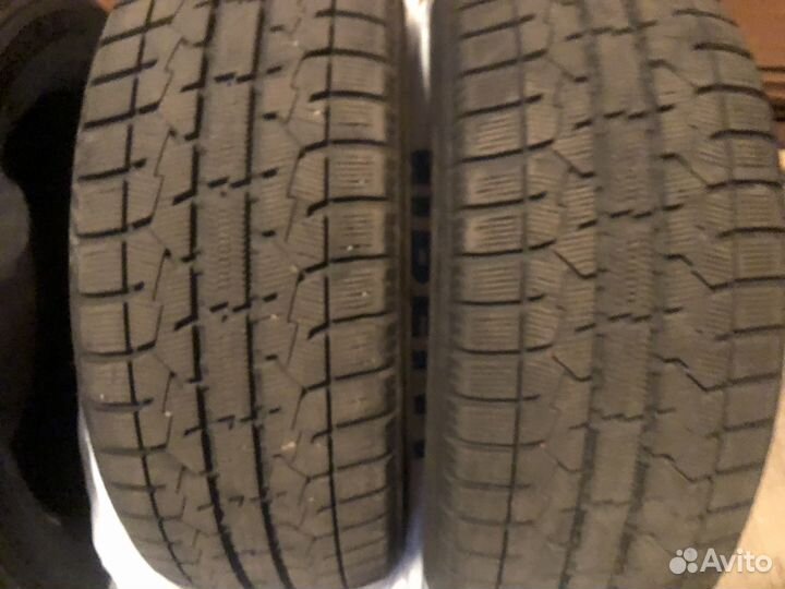 Toyo Observe Garit GIZ 225/50 R17 94Q