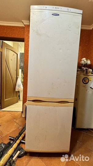 Холодильник бу Ardo