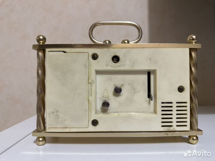 Настольные часы СССР