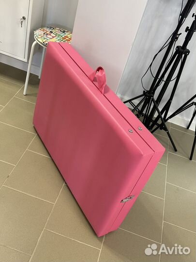 Кушетка для наращивания ресниц