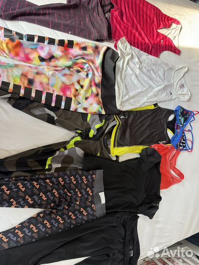 Одежда для спорта женская