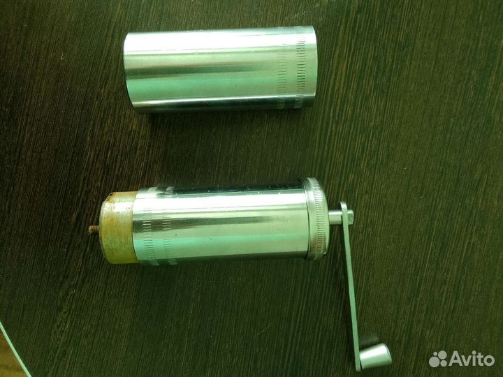 Кофемолка ручная СССР, Ереван