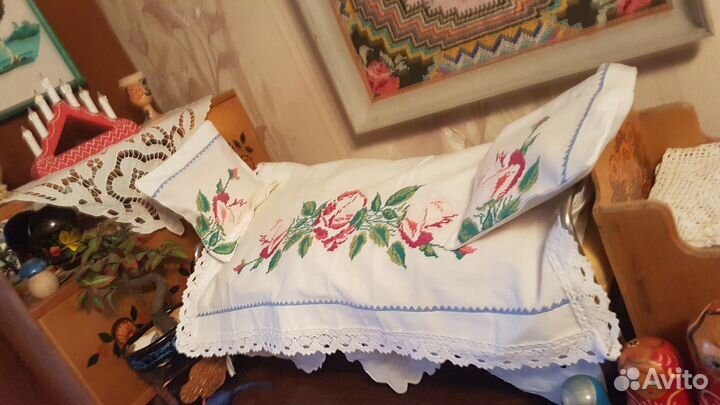 Убранство для кукольной кроватки из антикварных 2