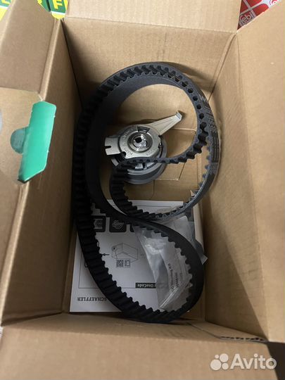 Комплект грм VAG 04L198119D 530065030 INA