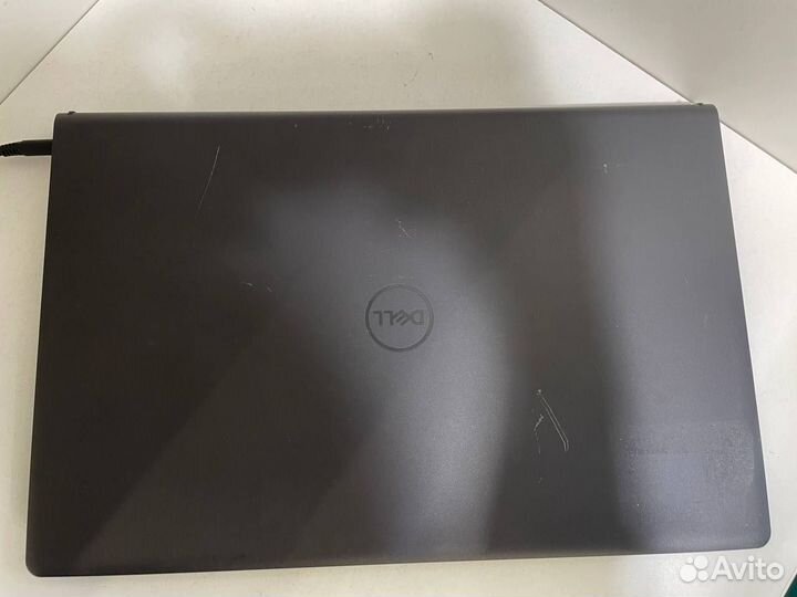 Ноутбук dell 3520