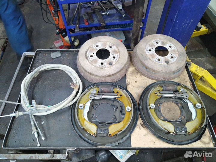 Комплект задней тормозной системы на ниссан жук