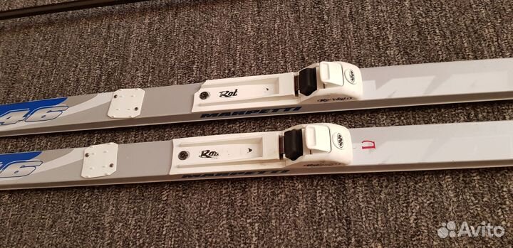 Беговые лыжи комплект