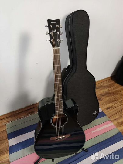 Электро акустическая гитара Yamaha fgx800c