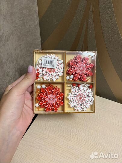 Игрушка новогодняя деревянная новая