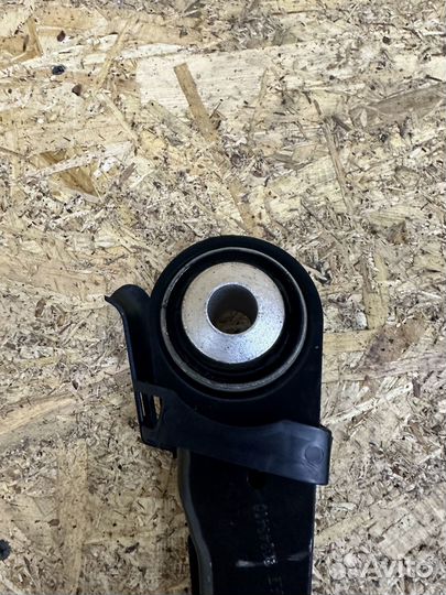 Направляющие рычаги задние BMW G30 G32 G15