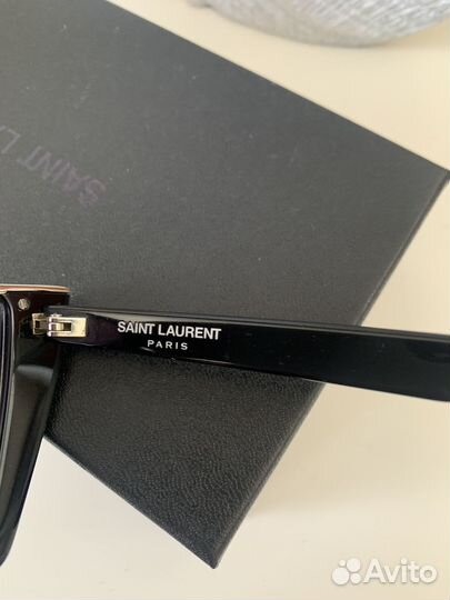 Солнцезащитные очки