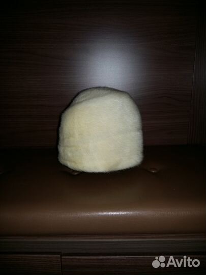 Шапка норка белая