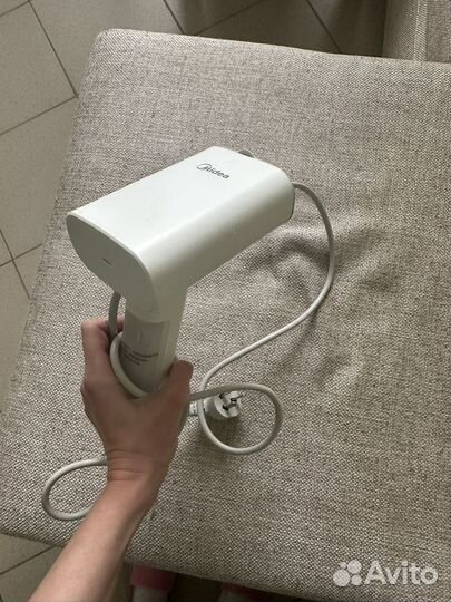 Отпариватель для одежды midea