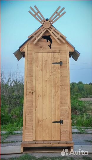 Дачный туалет деревянный