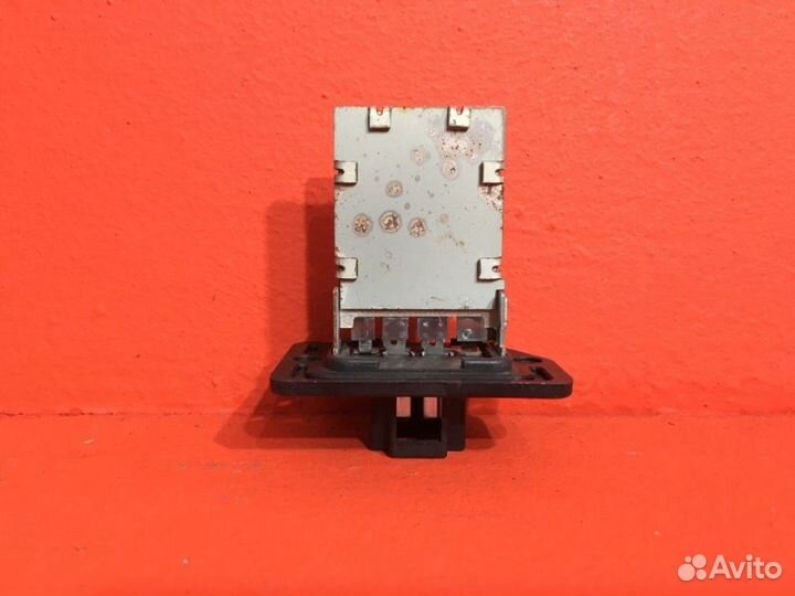 Резистор отопителя Hyundai I30 FD G4FA 1.4 бензин