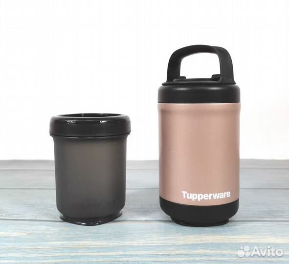 Контейнеры Tupperware