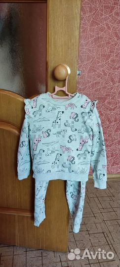 Продам кофточку и брюки на девочку