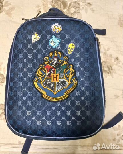 Школьный рюкзак