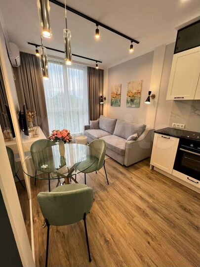 2-к. квартира, 38 м², 10/17 эт.