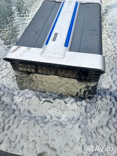 Автомобильный усилитель