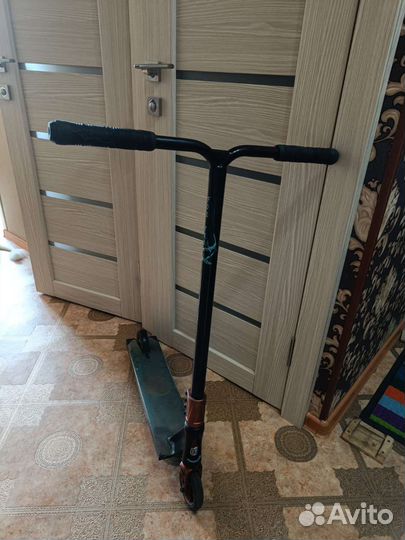 Трюковой самокат