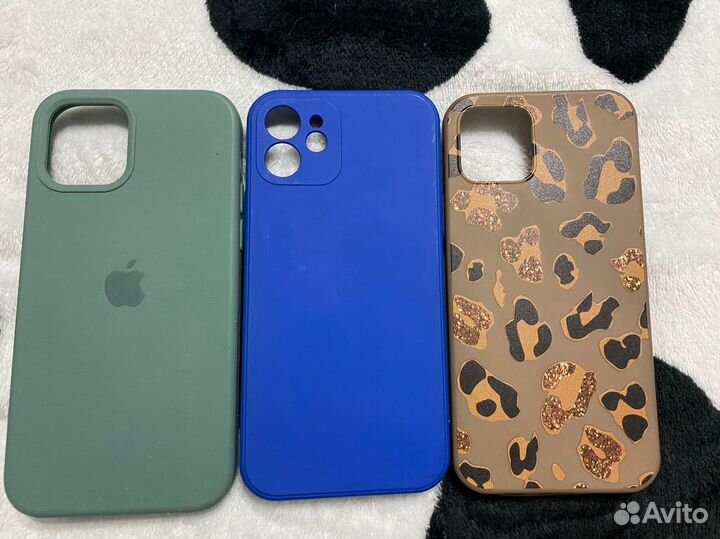 Чехлы на iPhone 12