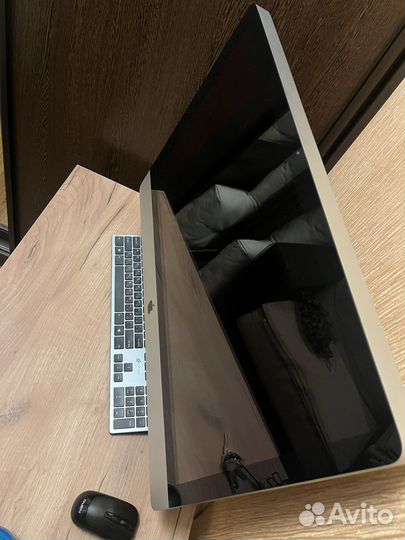 iMac 27 Xeon, Quadro 2 gb,8 gb,ssd 250