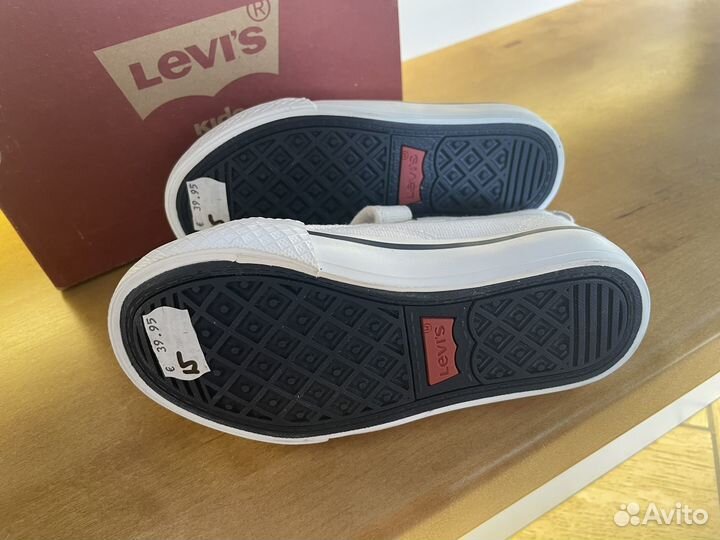 Кроссовки детские levis оригинал