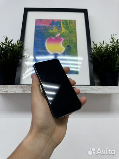 iPhone 11 Pro, 64 ГБ