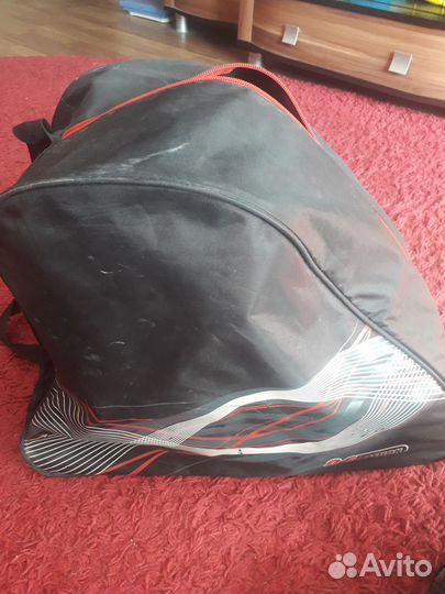 Роликовые коньки