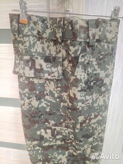 Камуфляжный костюм